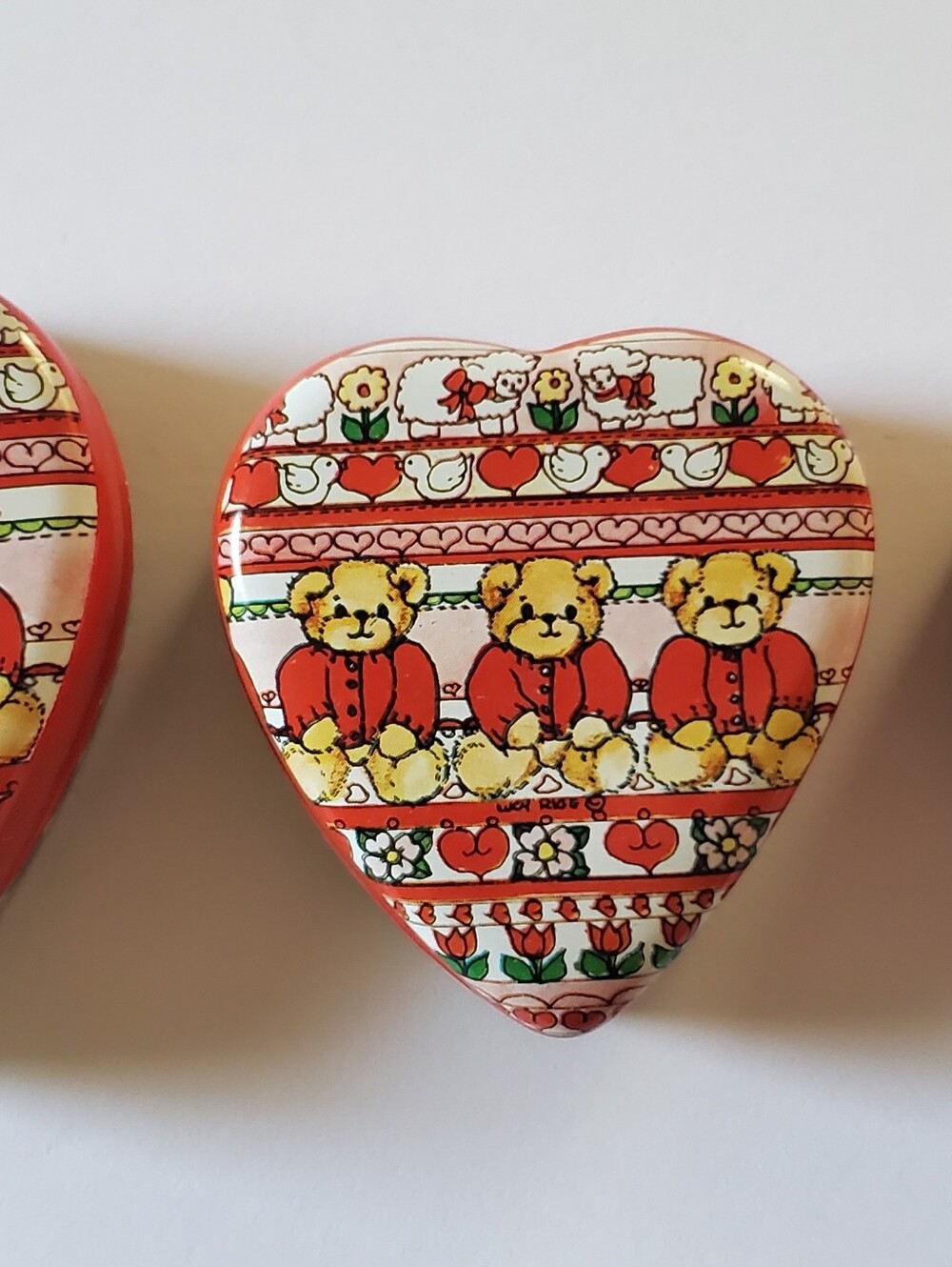 Vintage 1982 Enesco Lucy & Me Teddy Bear Heart Tins - Set of 3 Nesting Boxes